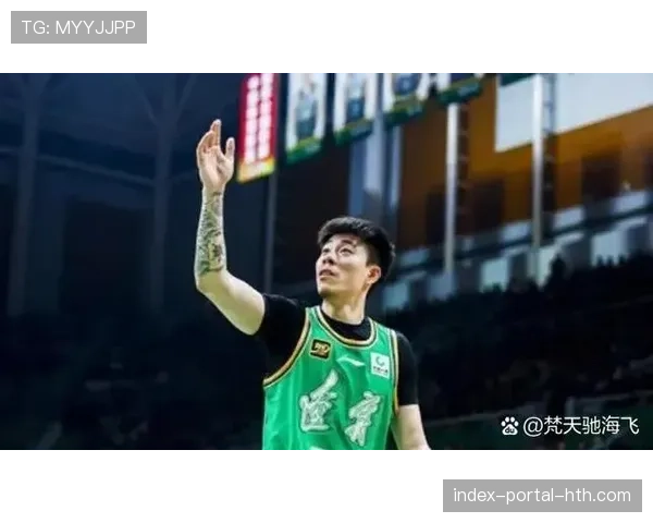 张镇麟第三节连续两记封盖点燃主场气势